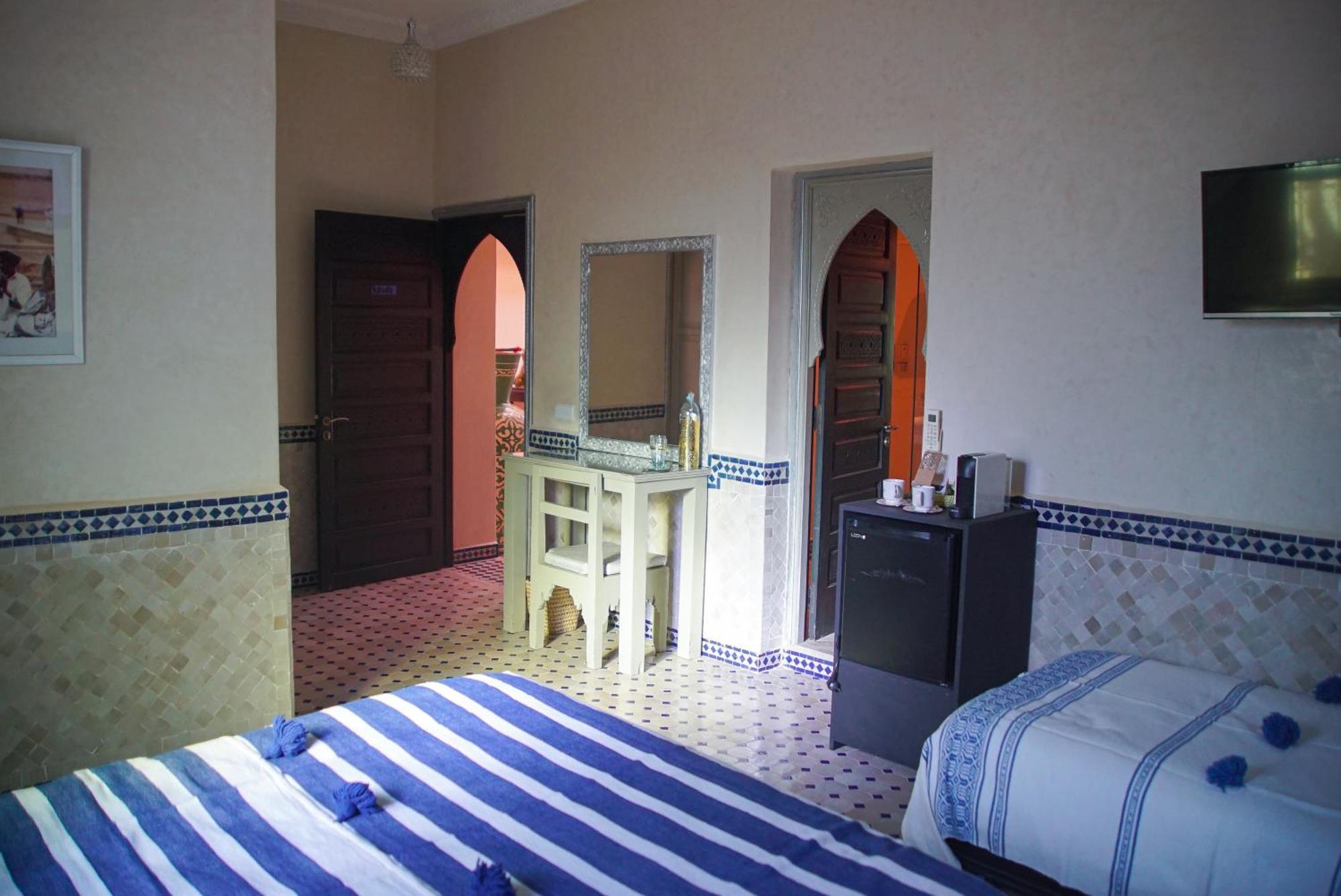 Villa Atika Maison D'Hotes & Spa Ouled Bouzid ภายนอก รูปภาพ