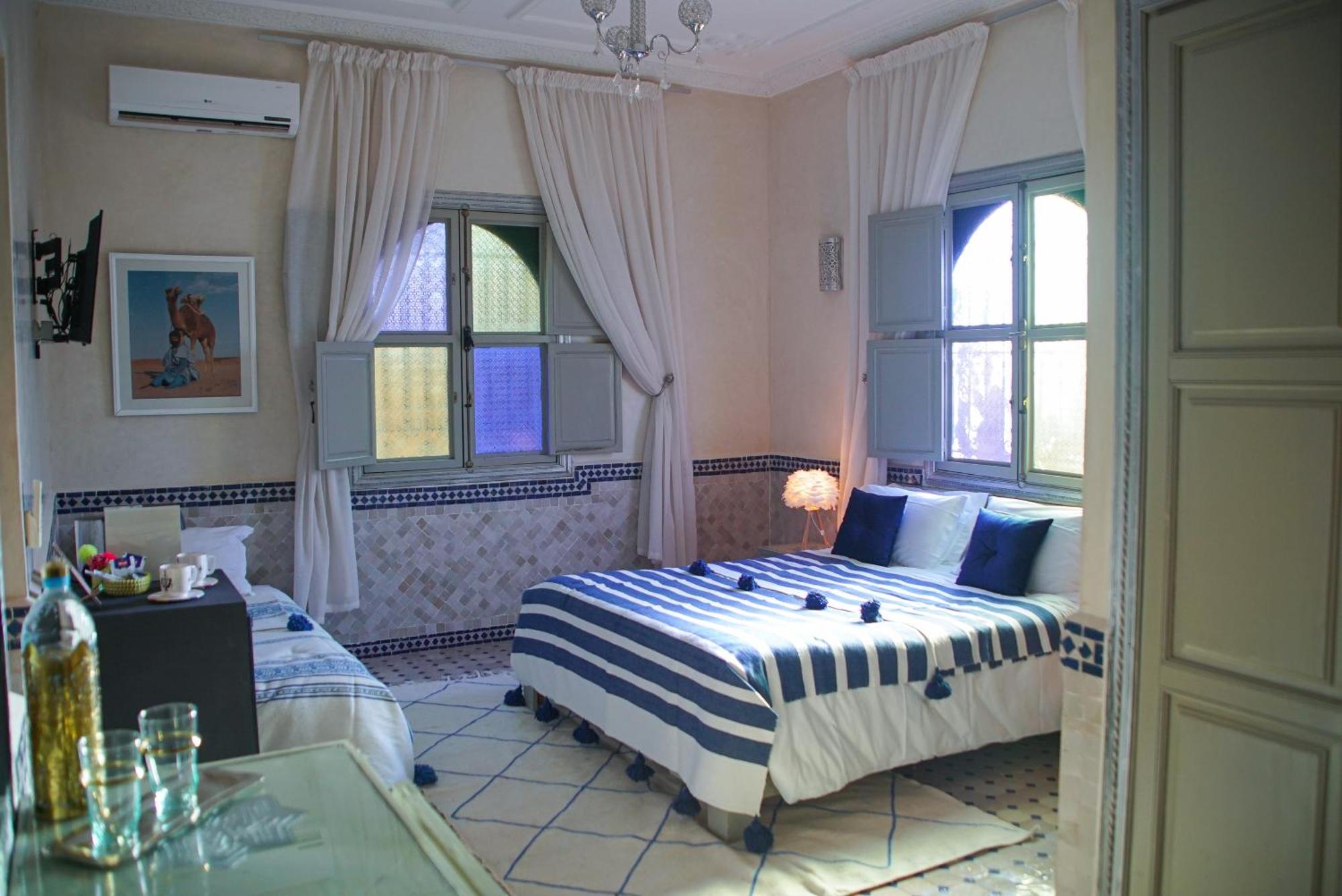 Villa Atika Maison D'Hotes & Spa Ouled Bouzid ภายนอก รูปภาพ