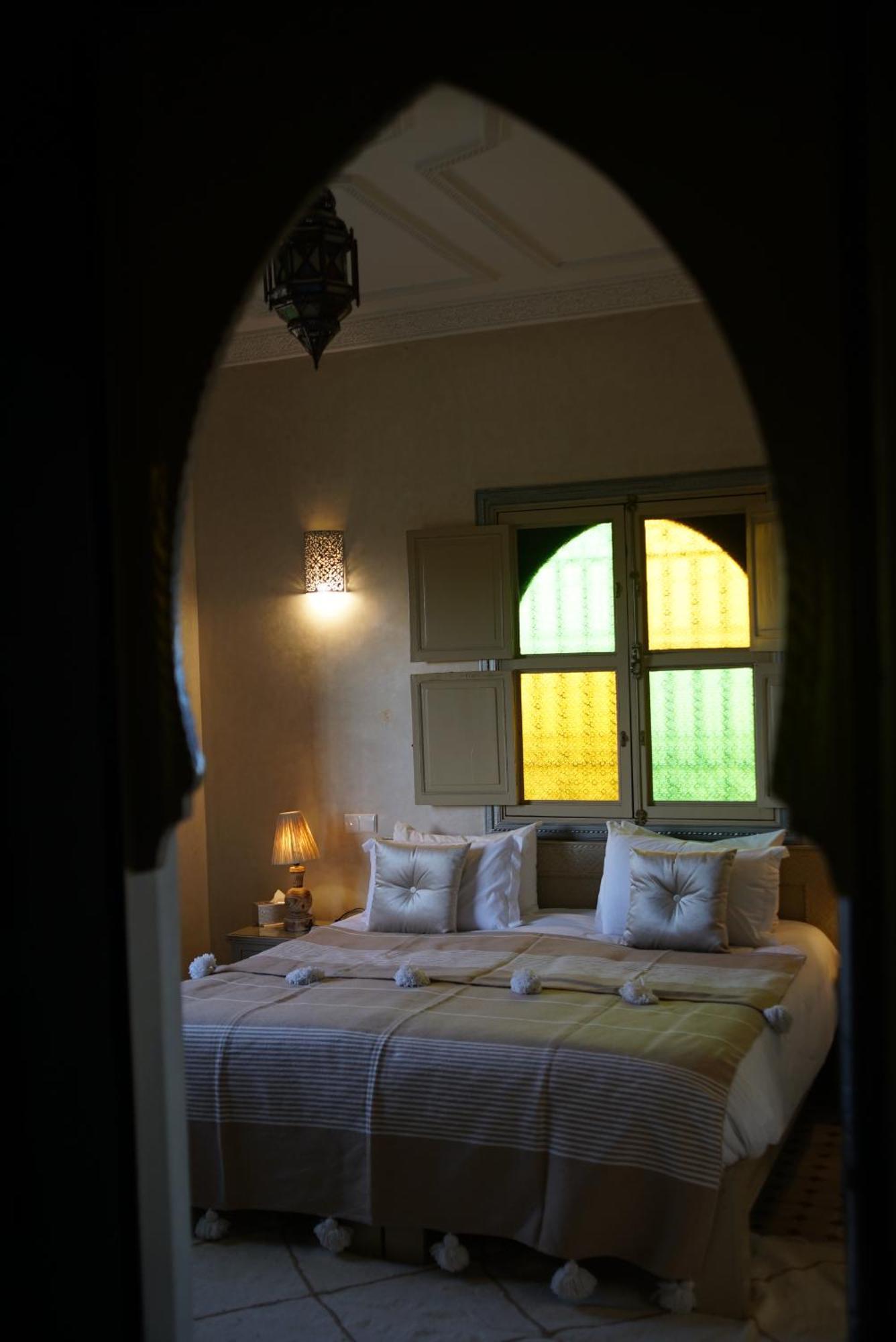 Villa Atika Maison D'Hotes & Spa Ouled Bouzid ภายนอก รูปภาพ