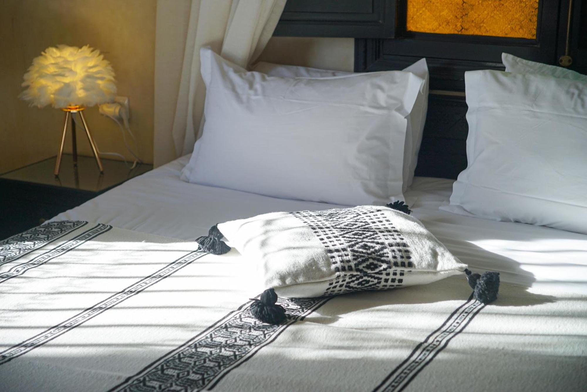 Villa Atika Maison D'Hotes & Spa Ouled Bouzid ภายนอก รูปภาพ