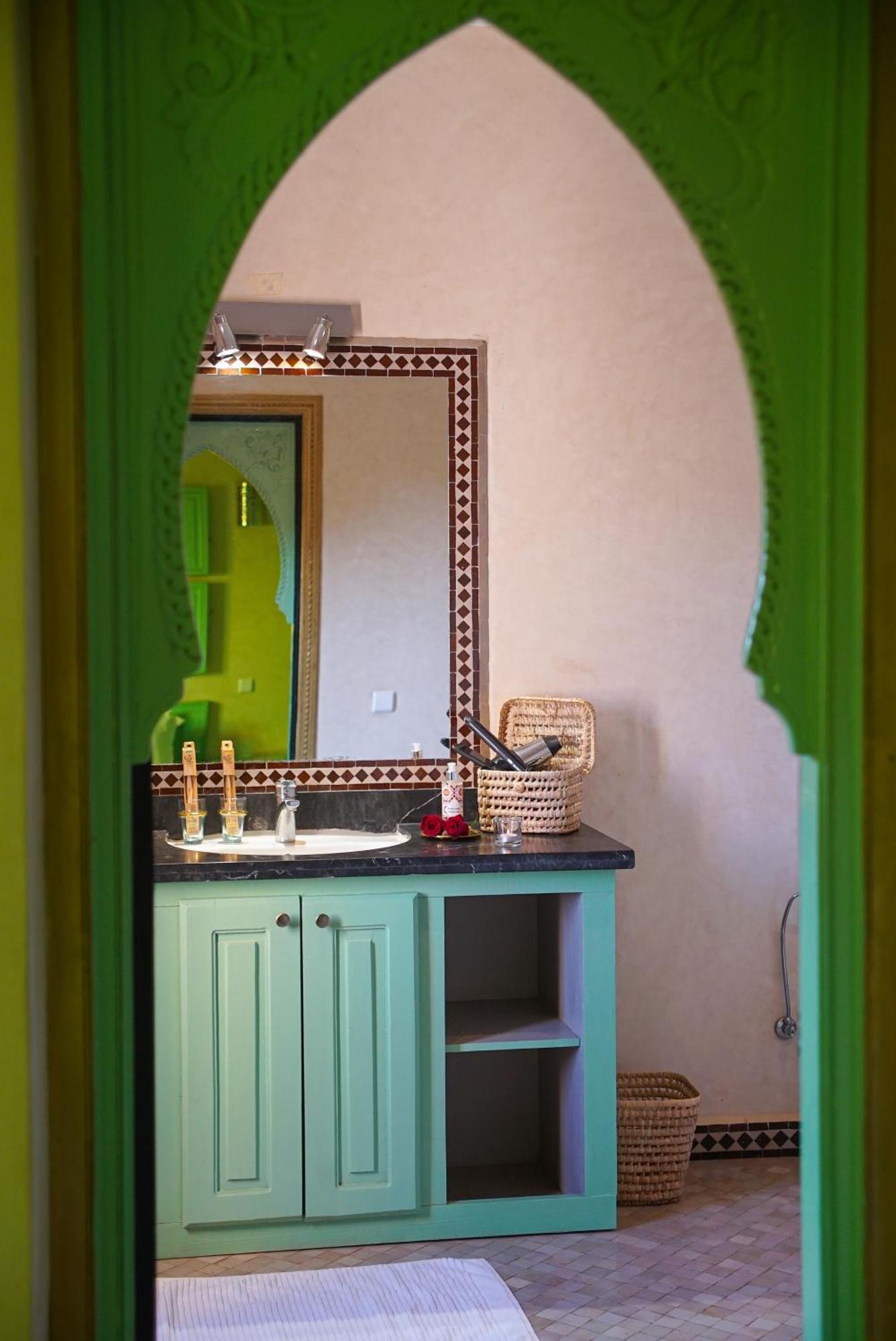 Villa Atika Maison D'Hotes & Spa Ouled Bouzid ภายนอก รูปภาพ